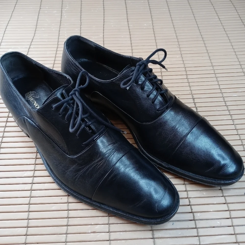 BRUNO MAGLI Mens Dress Shoes Soft Black Leather Italian Cap Toe Oxfords Sz 9.5M.